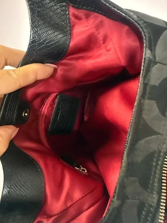 Coach Black Y2K Madison Maggie Op Art Sateen Shoulder Bag with Silver Hardware - Picture 9 of 15